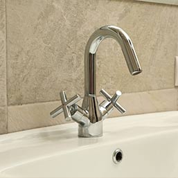 Sostituzione rubinetto bagno a Bussolengo Doctor House